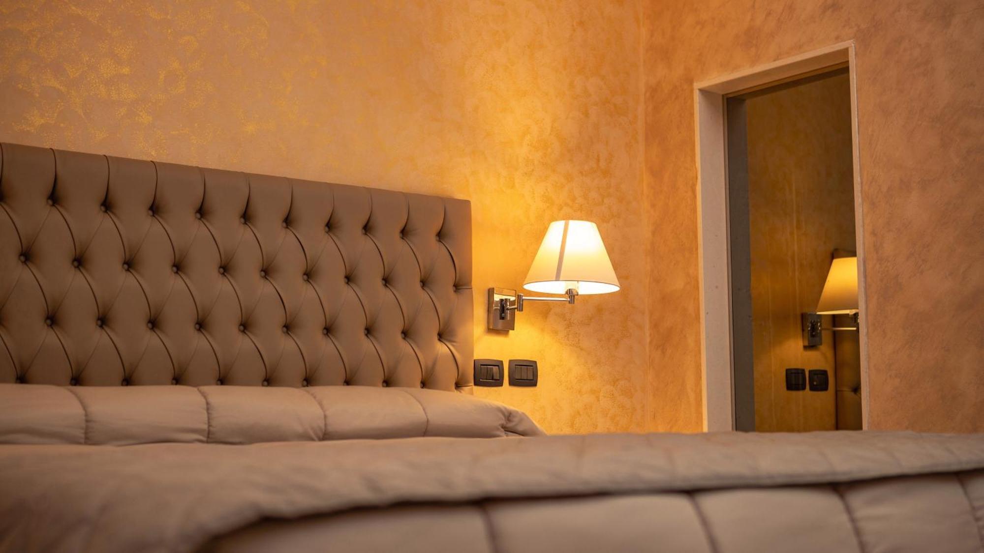 Hotel Donna Crescenza Локоротондо Экстерьер фото